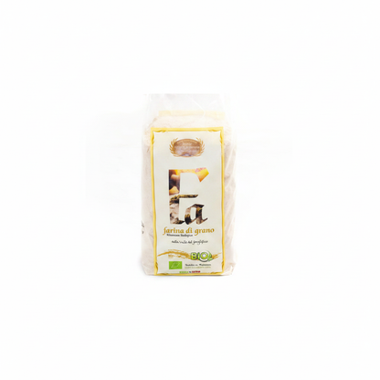 Farina di Khorasan - sfondo bianco quadrato