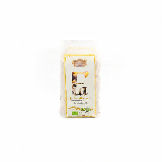 Farina di Khorasan - sfondo bianco quadrato